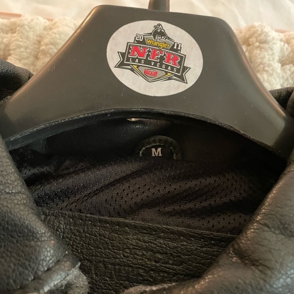 2011 NFR Rodeo Jacket - Picture 2 of 8